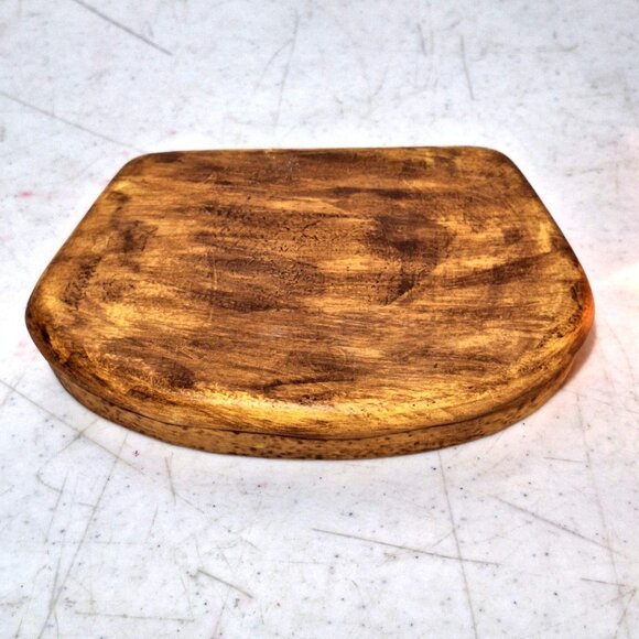 Vintage Ceramic Light Up Nativity Scene With Angel and Baby Jesus Figurines - Picture 10 of 16